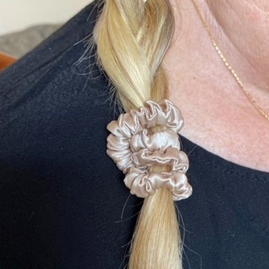 MULBERRY SILK SCRUNCHIE SKINNY BEIGE