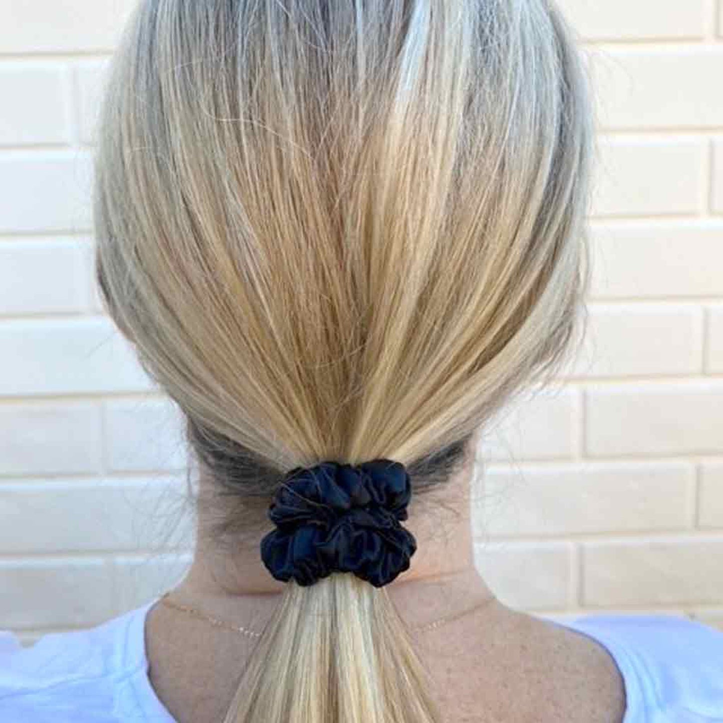 PURE SILK SCRUNCHIE SLENDER CLASSIC BLACK