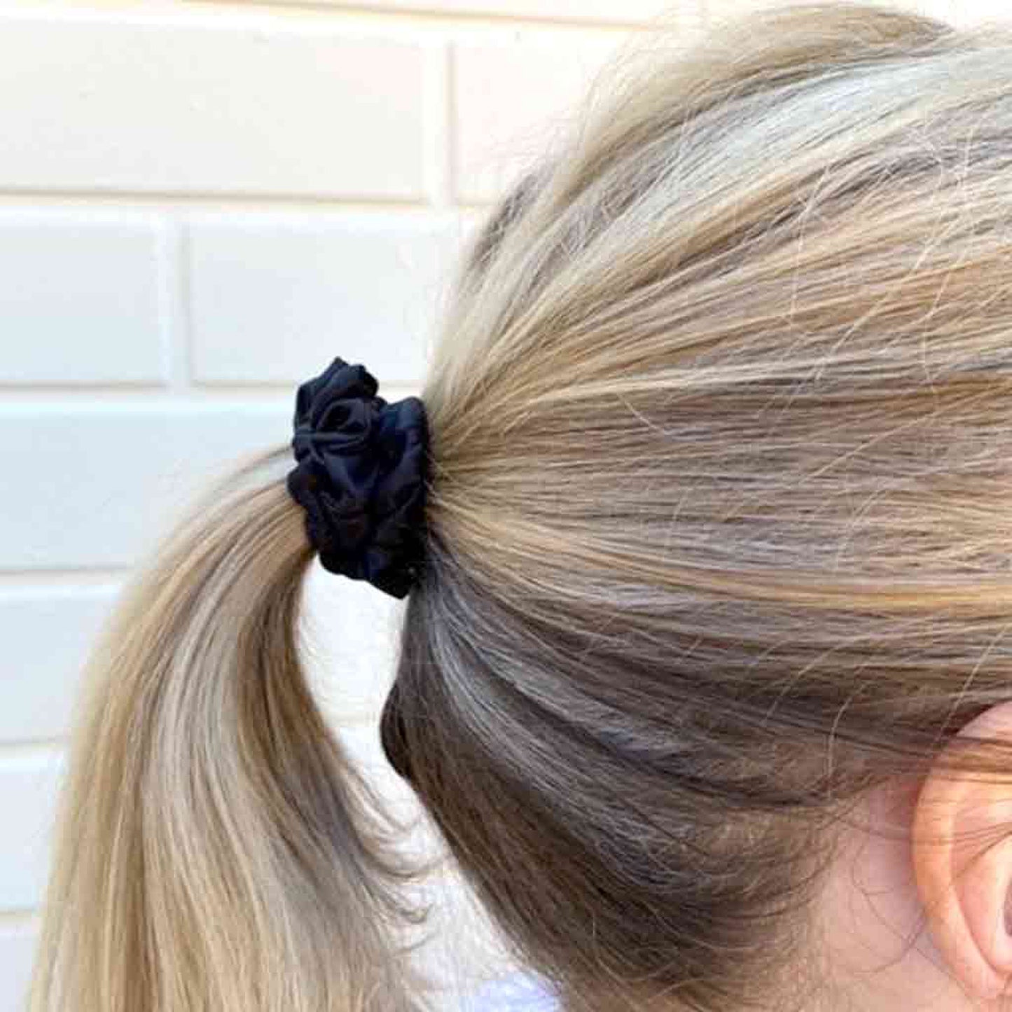 PURE SILK SCRUNCHIE SLENDER CLASSIC BLACK