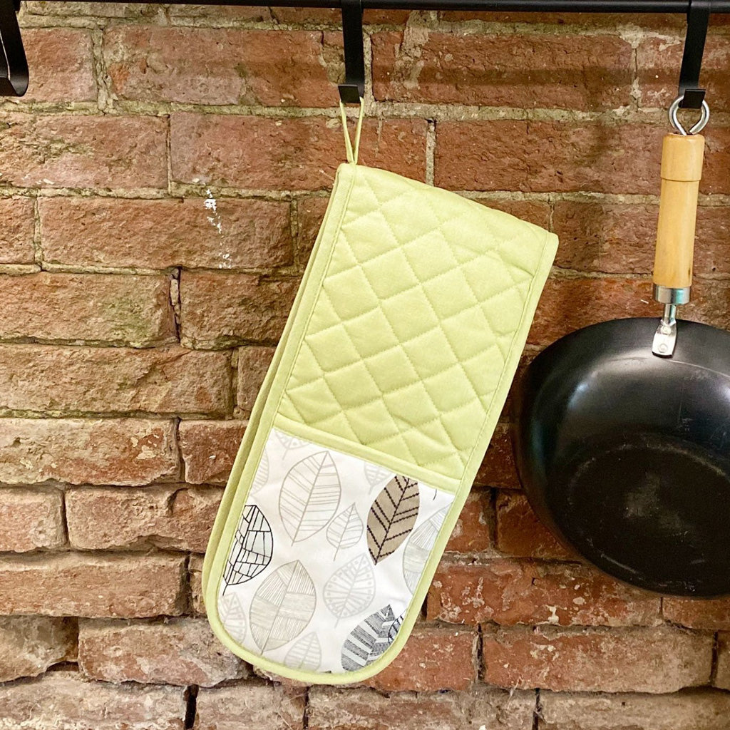 Padded Double Cotton Quilted Oven Gloves | Sage Leaf