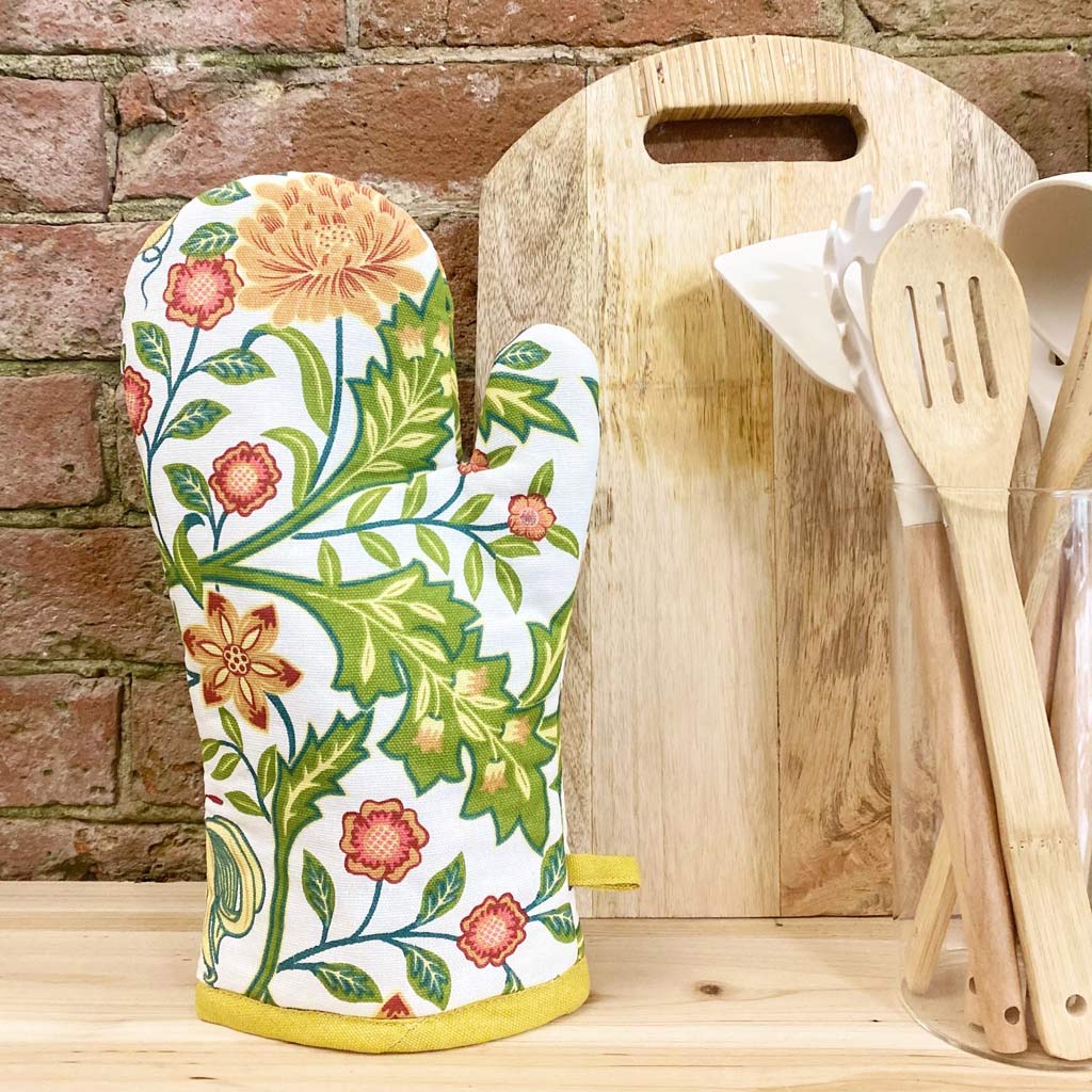 Sussex Botanical Padded Oven Glove