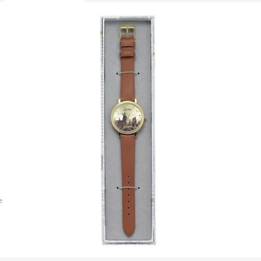 HARRY POTTER WATCH HOGWARTS CASTLE