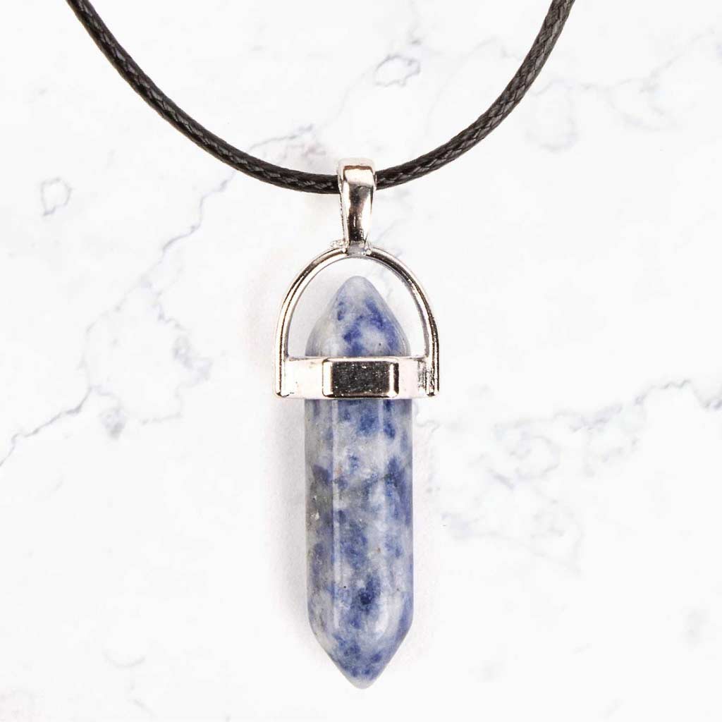 CORD CRYSTAL PENDANT NECKLACE BLUE JASPER